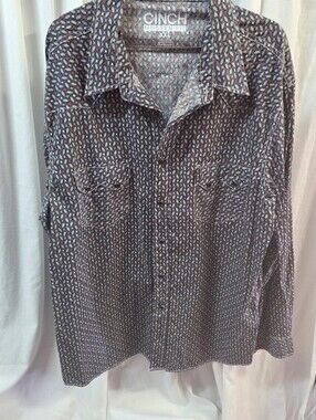 Cinch Men's Black Patterned Button-Down Shirt with Subtle Red Accents